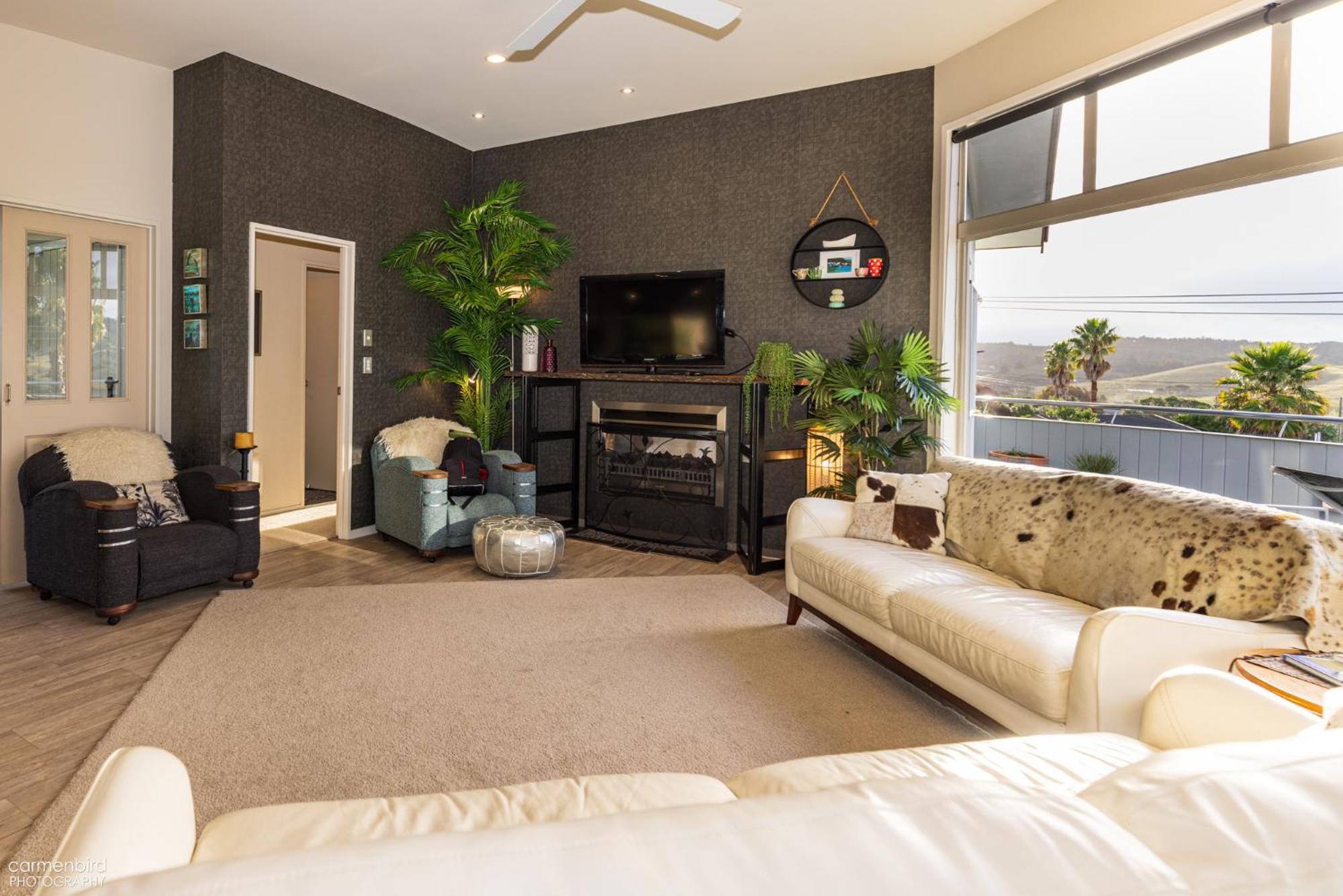 Funky Beach House With Sea And Country Views Orewa Eksteriør billede
